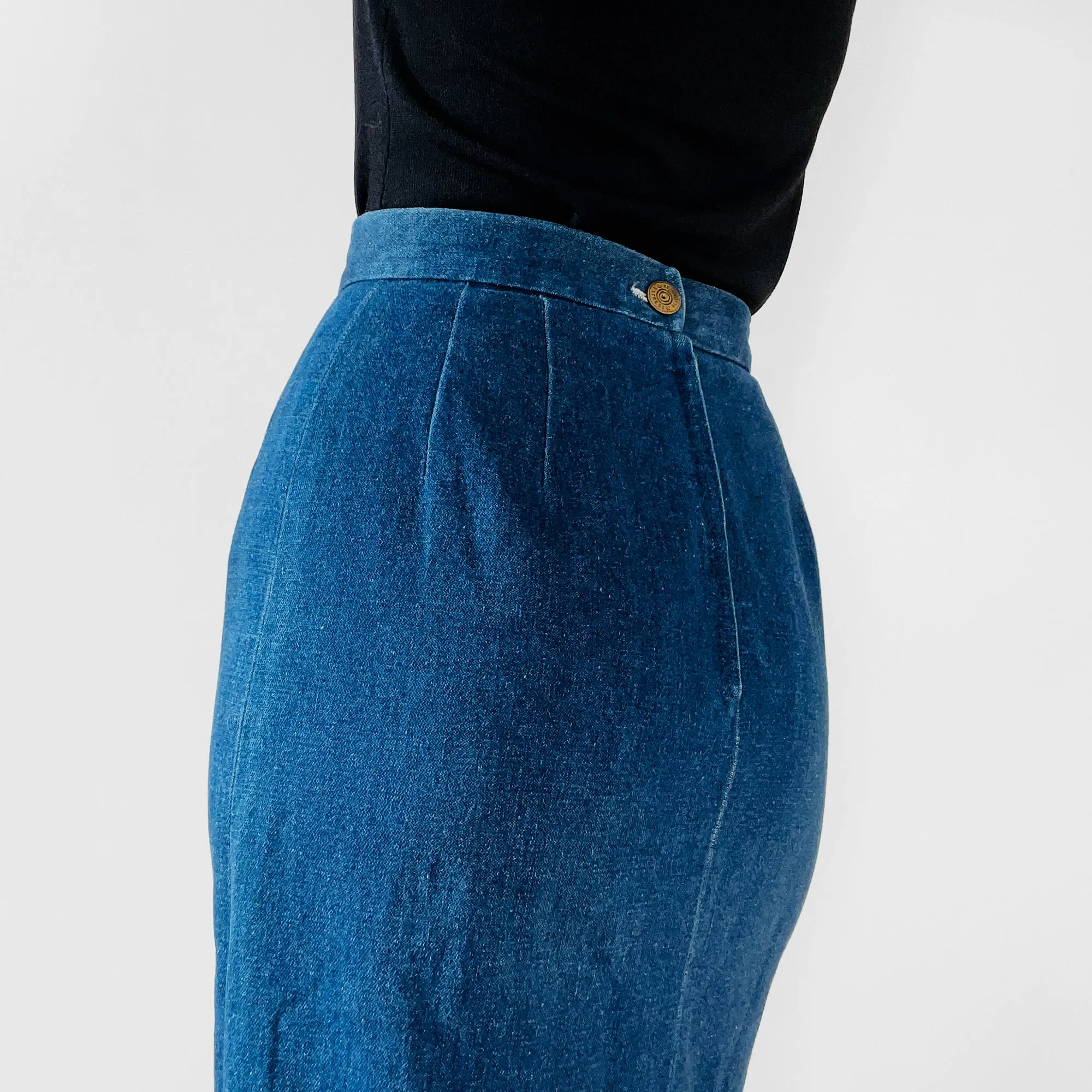 1990s Dark-Denim Soft Chambray Pleated Skirt