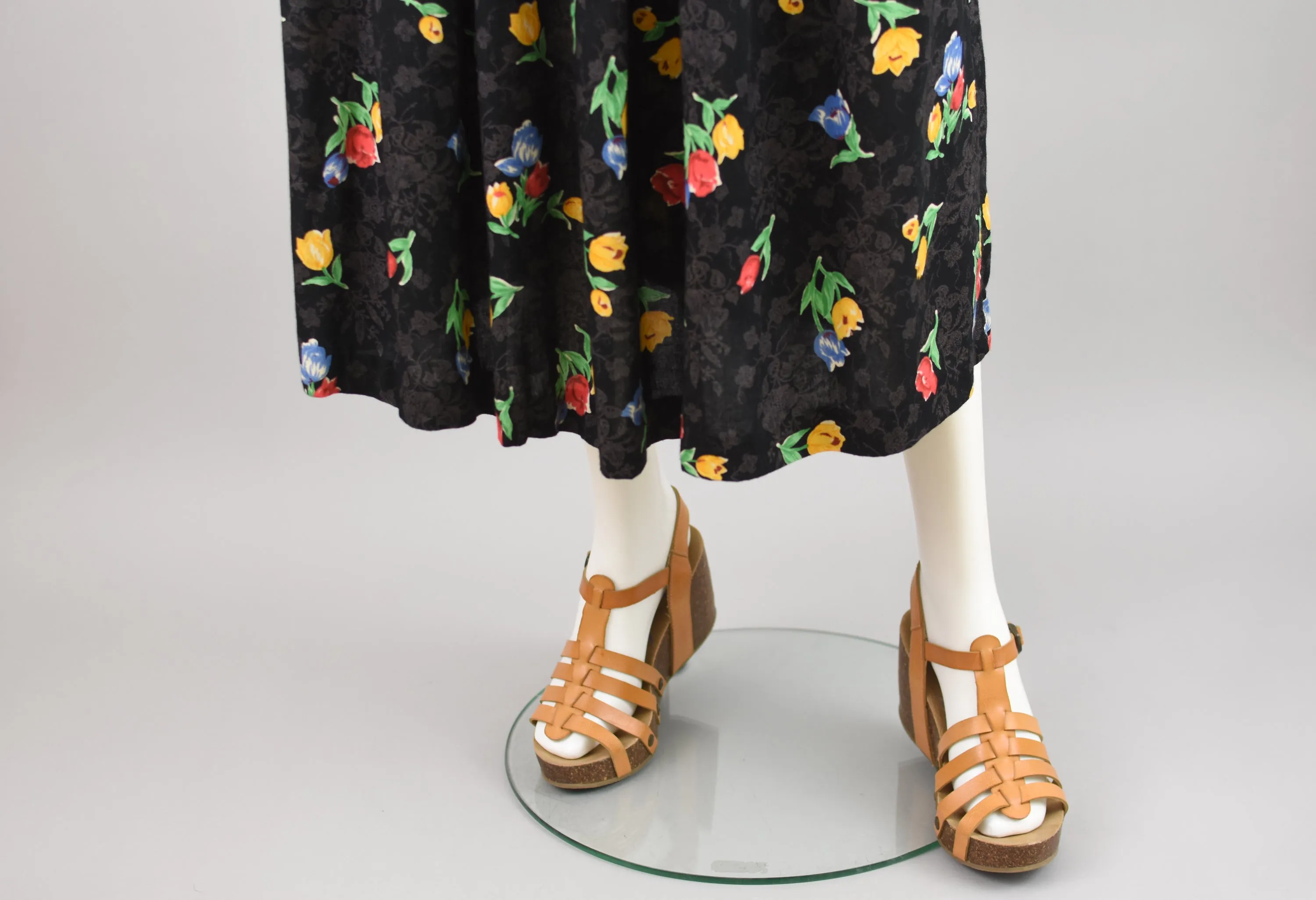 80s High Waist Dark Floral Pleated Midi Skirt, Women's Small, Waist 26 - 28"