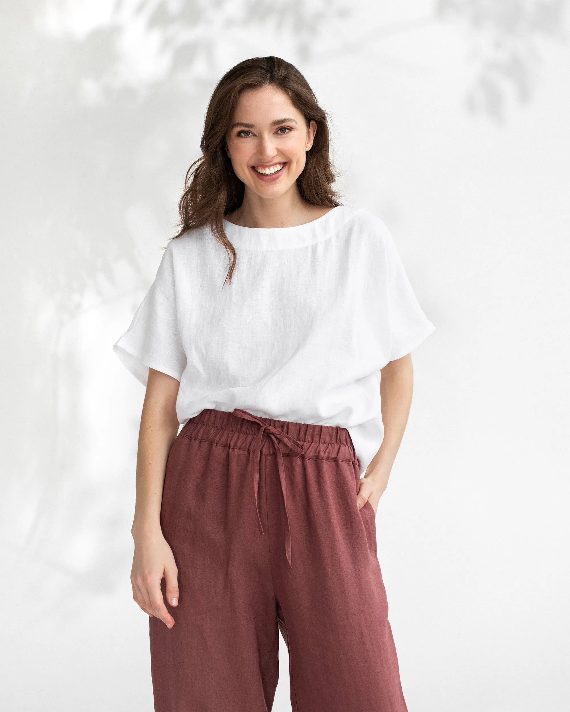 Baggy linen pants BESALU in Plum