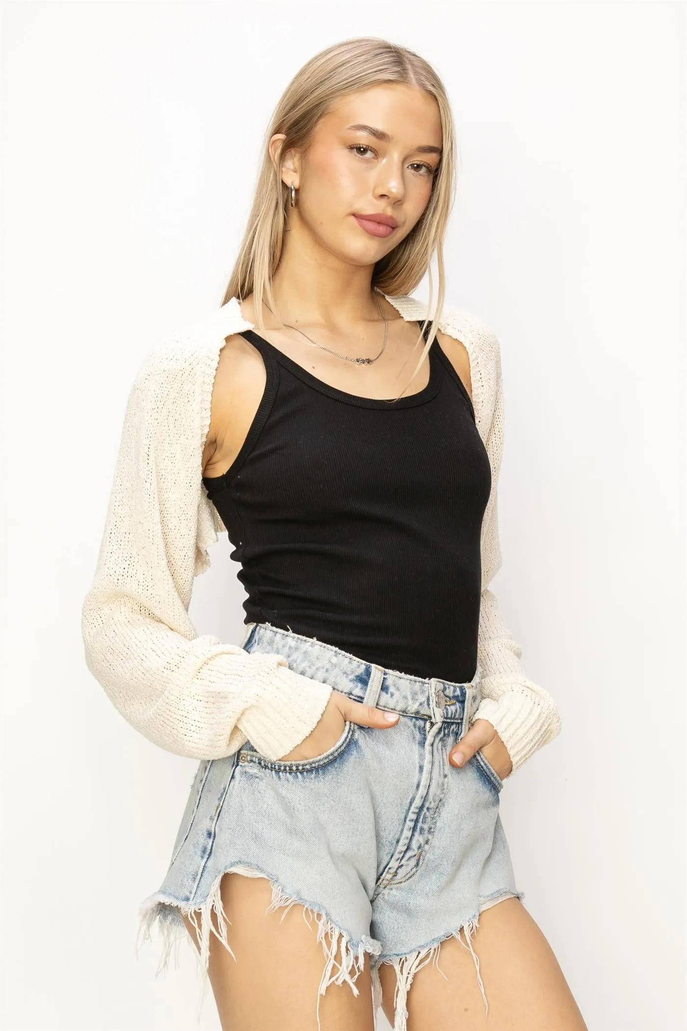 DZ24C131-Essential Long Sleeve Knit Bolero