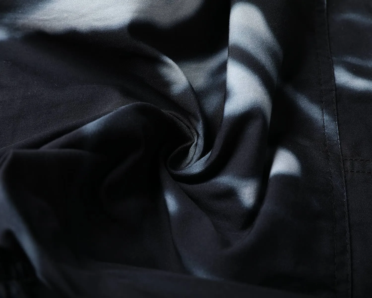 EC Nylon Marble Cargo Pants / Black