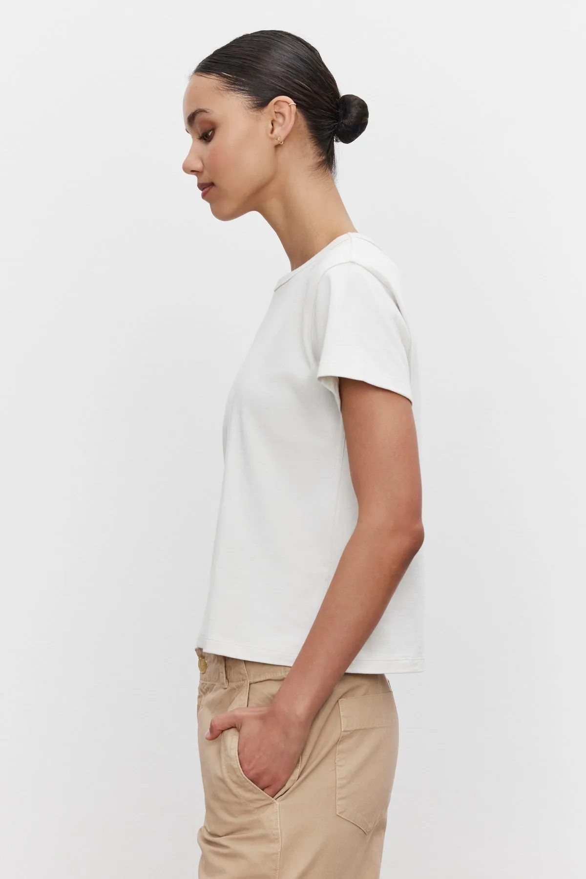 LEIGH TEE