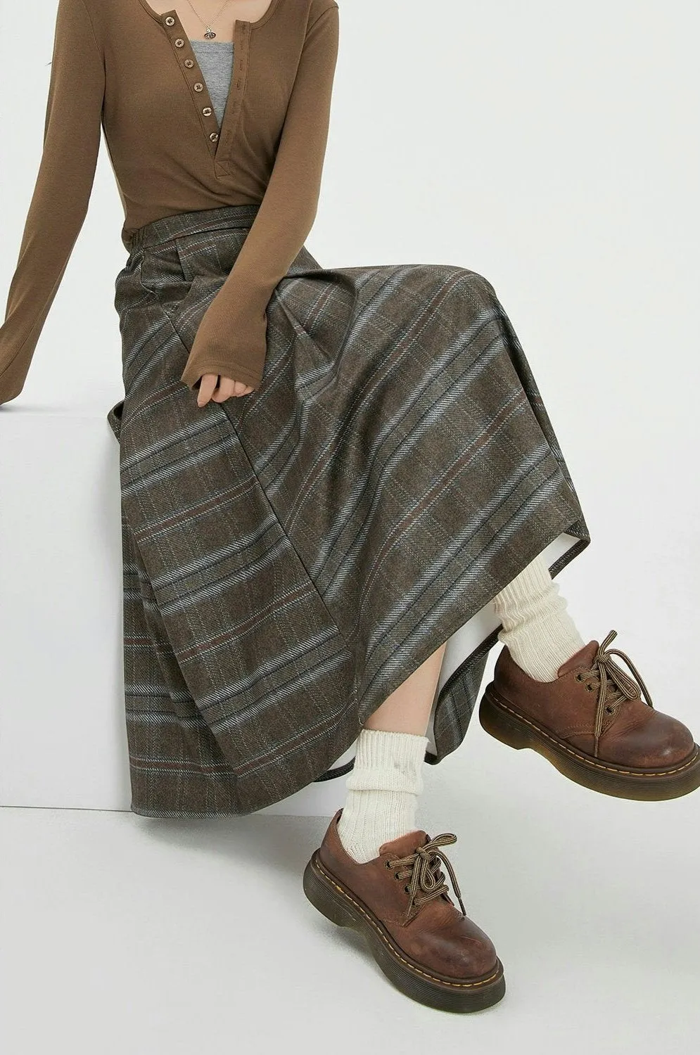 Plaid Pleated Midi Skirt with Pockets