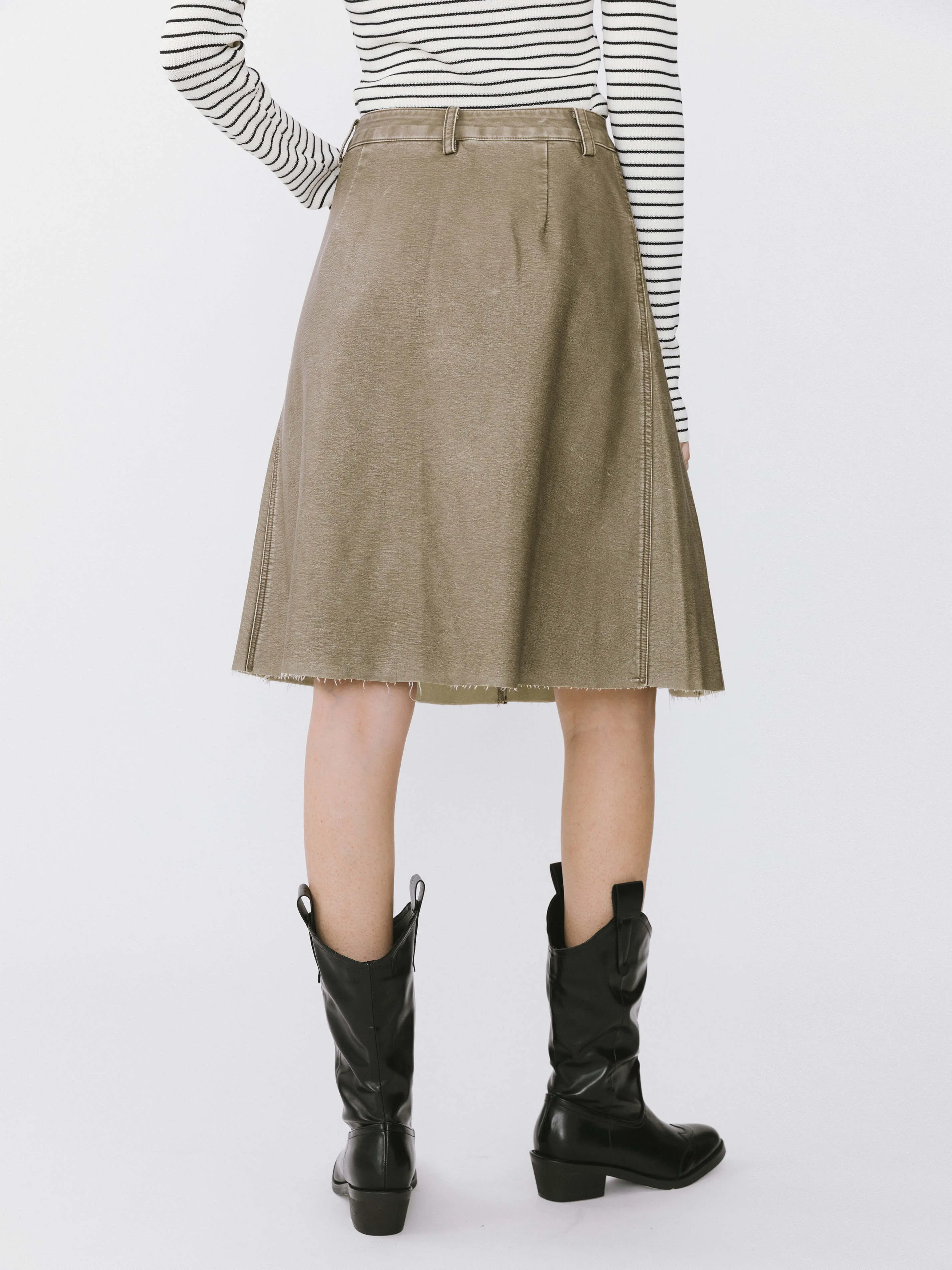 Raw Edge Pleated A-line Skirt