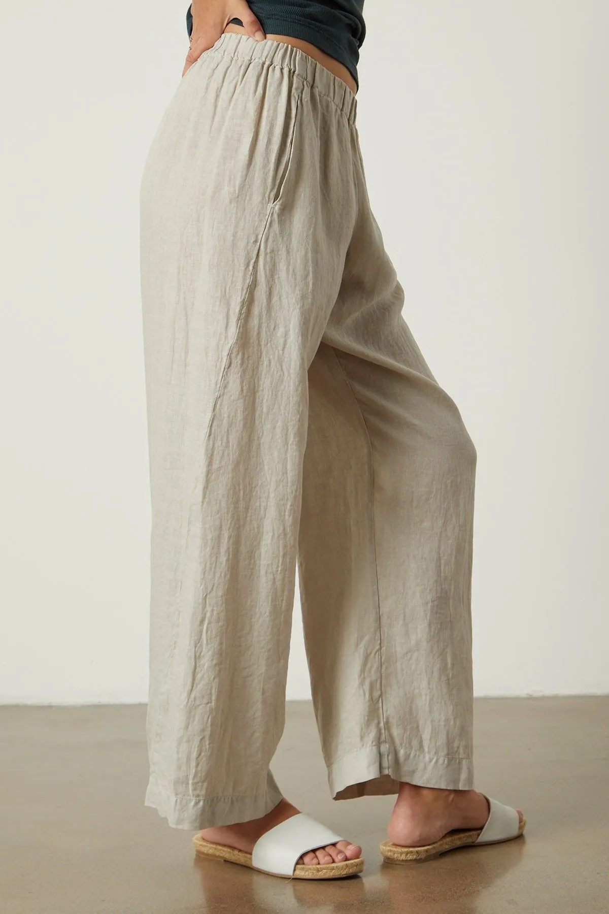 Velvet by Graham & Spencer Lola Pull On Linen Pants | Cobble